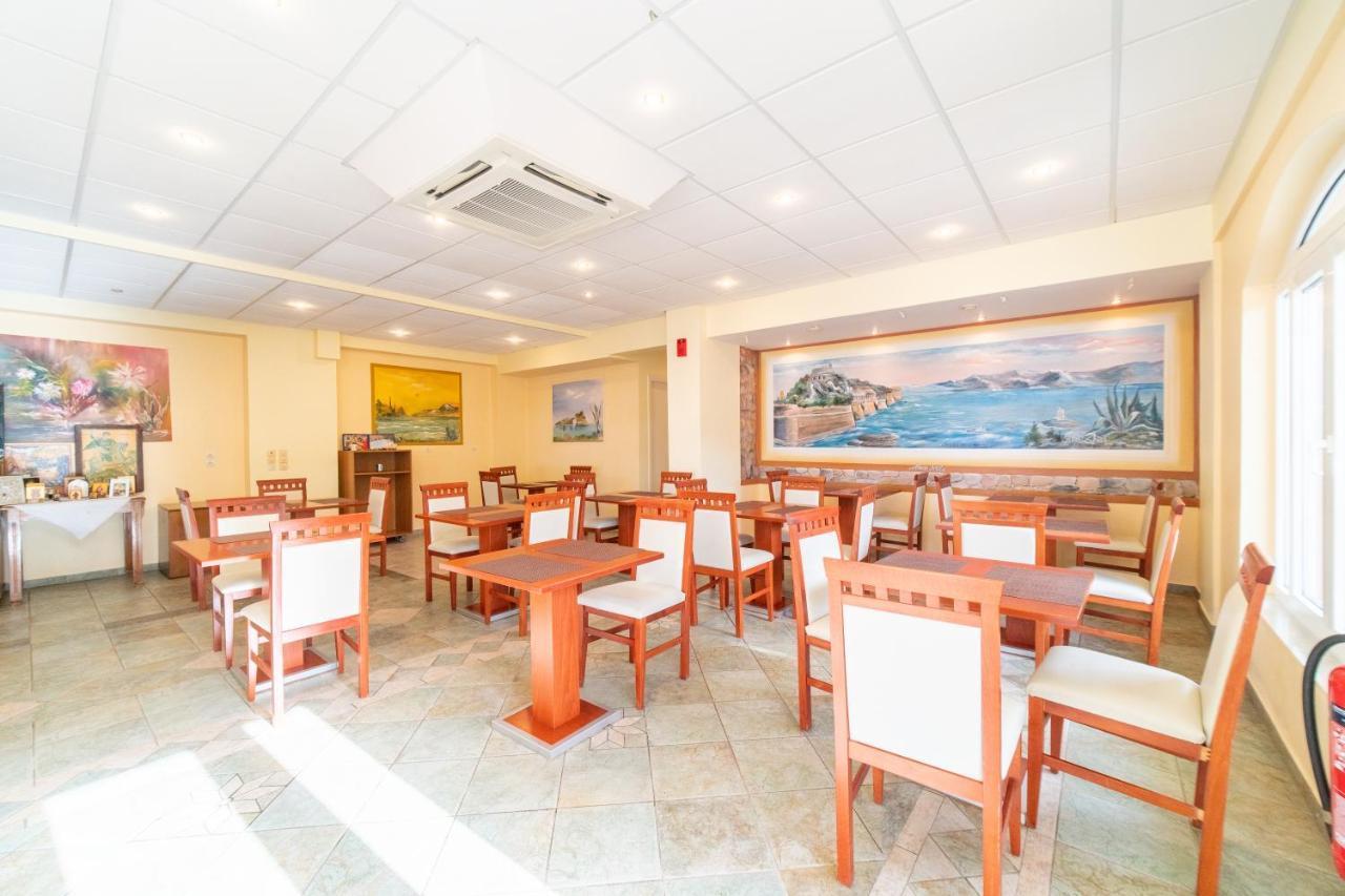 Athina Hotel Agios Georgios Pagon Luaran gambar